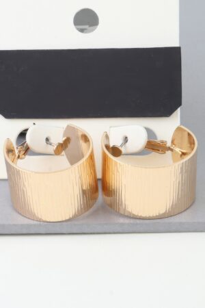 Wide Ribbed Hoop Earrings – Gold 1″ Hoop