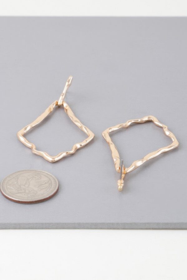 Shiny Hammered Kite Drop Earrings – Gold, Silver, White Gold
