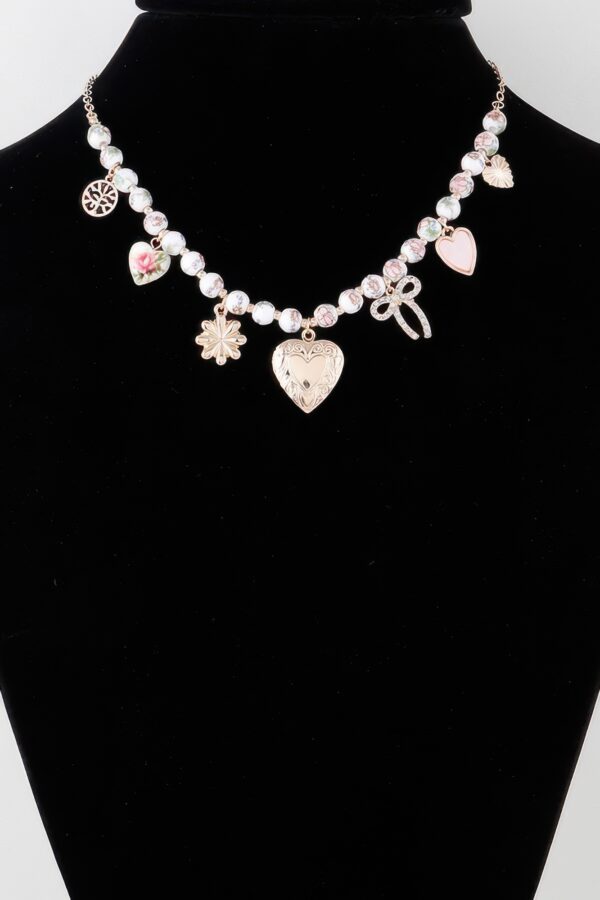 Vintage-Inspired Heart Charm Necklace – Pink & Gold