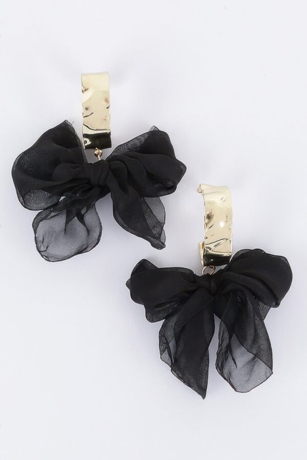 Metal & Fabric Flower Earrings – Bold Floral Accent