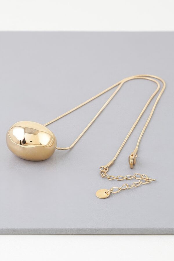 Grooved Pendant Necklace in Polished Gold