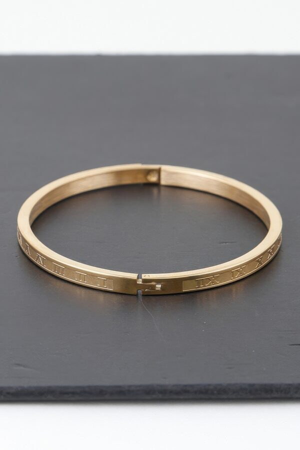 Thin Roman Numeral Bracelet – Engraved Slim Band, Gold/Silver
