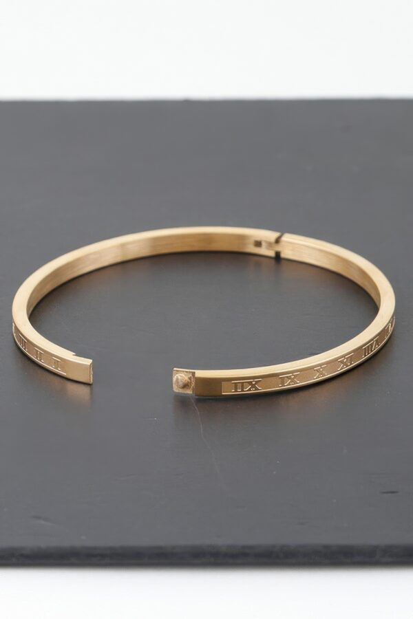 Thin Roman Numeral Bracelet – Engraved Slim Band, Gold/Silver
