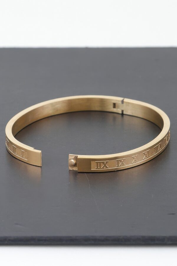 Roman Numeral Bracelet – Engraved Metal Bangle in Gold or Silver
