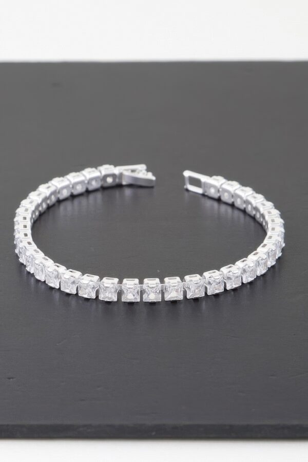 Minimal Cubic Zirconia Bracelet – Gold or Silver