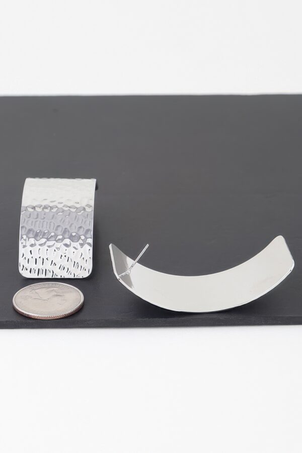 Indented Curved Plate Earrings – Textured Gold & Silver