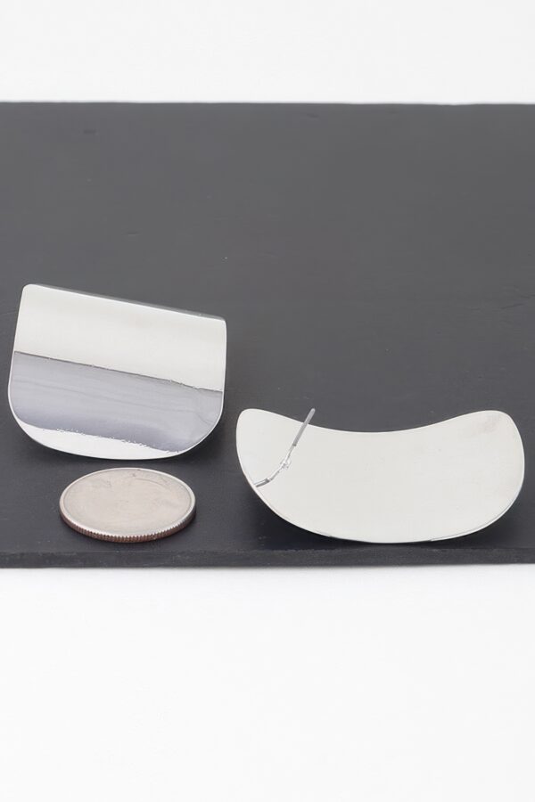 Polished Plate Earrings – Shiny Metal Disc in Gold or Silver