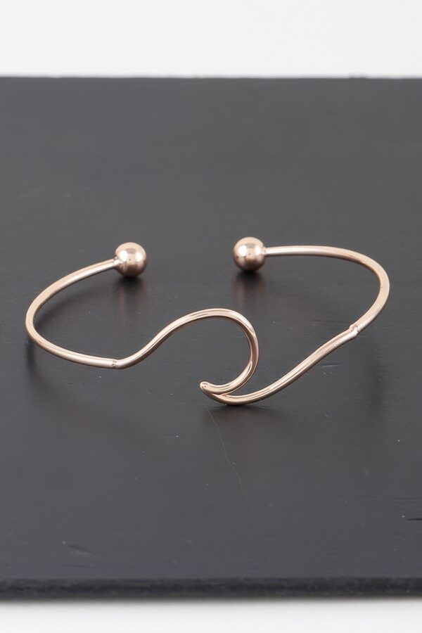 Crashing Wave Gold Bracelet – Fluid Wave Design