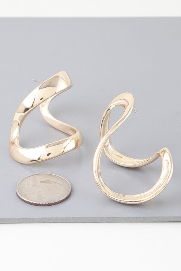 Abstract Bend Earrings – Polished Metal in Gold or Silver