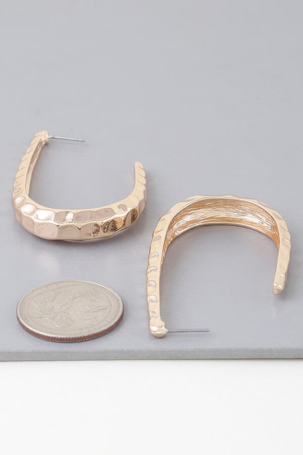 Hammered Open Oval Hoop Earrings – Gold