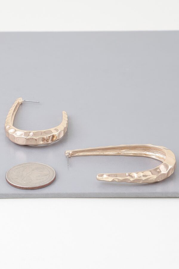 Hammered Open Oval Hoop Earrings – Gold