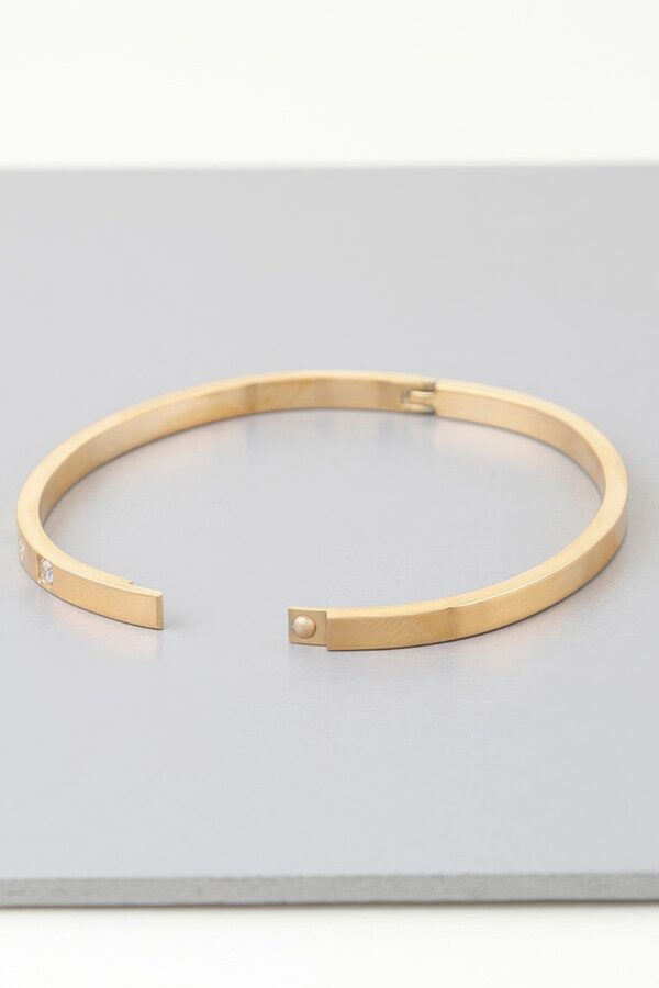 Cubic Star Cuff Bracelet with Clear Stones – Gold/Silver