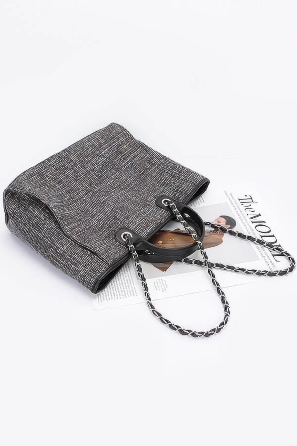 Simple Daily Shoulder Strap Tote – PU with Metal Accents