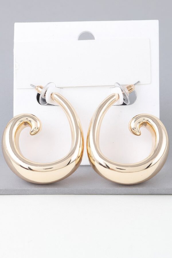 Sculpted Wave Hoop Earrings – Polished Gold