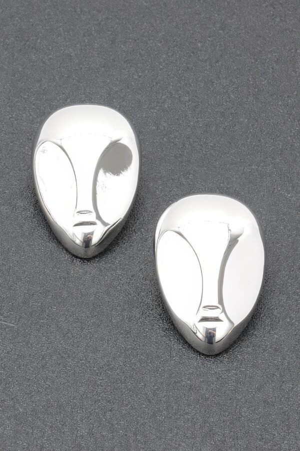 Gold-Plated Metal Earring – Sleek Gold Silhouette