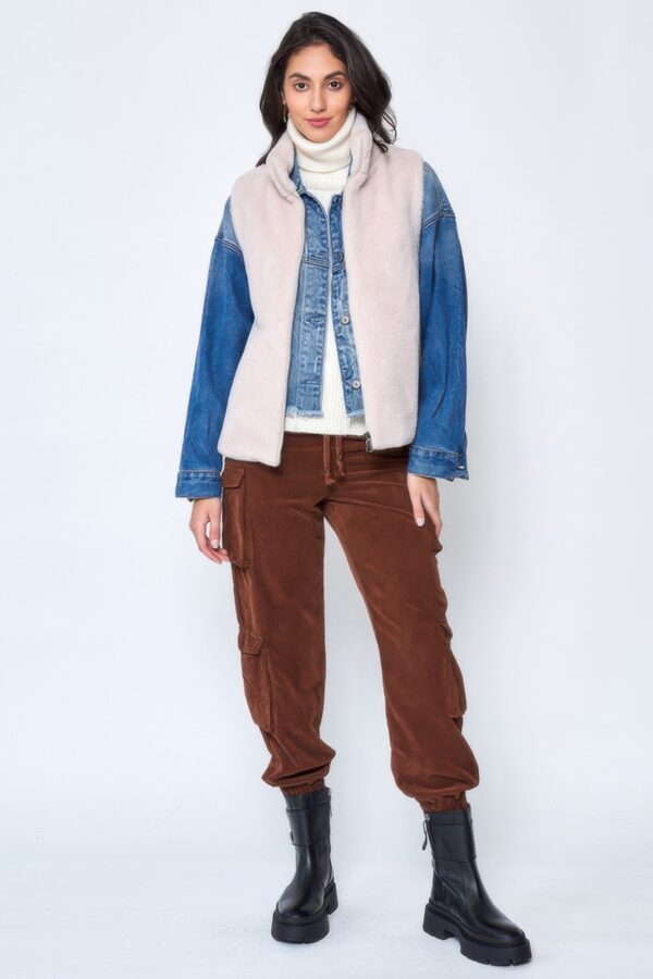 Solid Faux Fur Vest – Plush Relaxed-Fit in Beige or Taupe