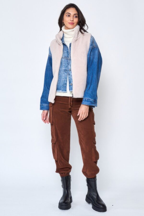 Solid Faux Fur Vest – Plush Relaxed-Fit in Beige or Taupe