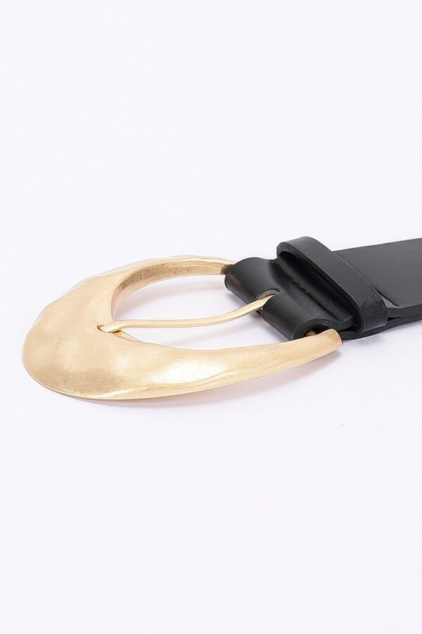 Metal Buckle PU Belt – Sleek Minimalist Belt