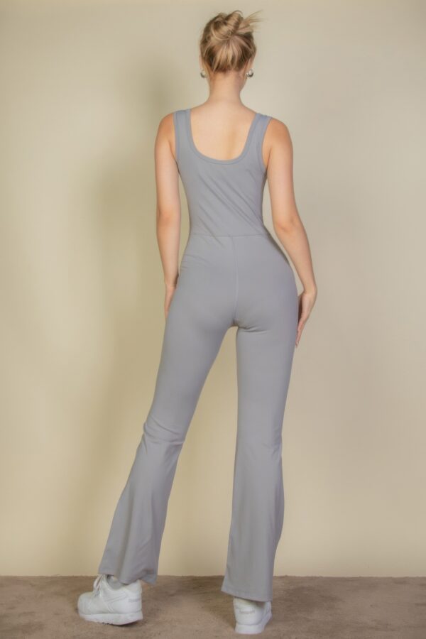 Flare-Leg Sports Jumpsuit – 4-Way Stretch