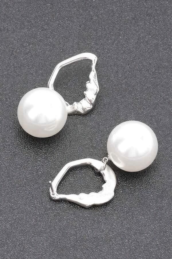 Faux Pearl Drop Earrings with Metal Accents – Gold or Silver