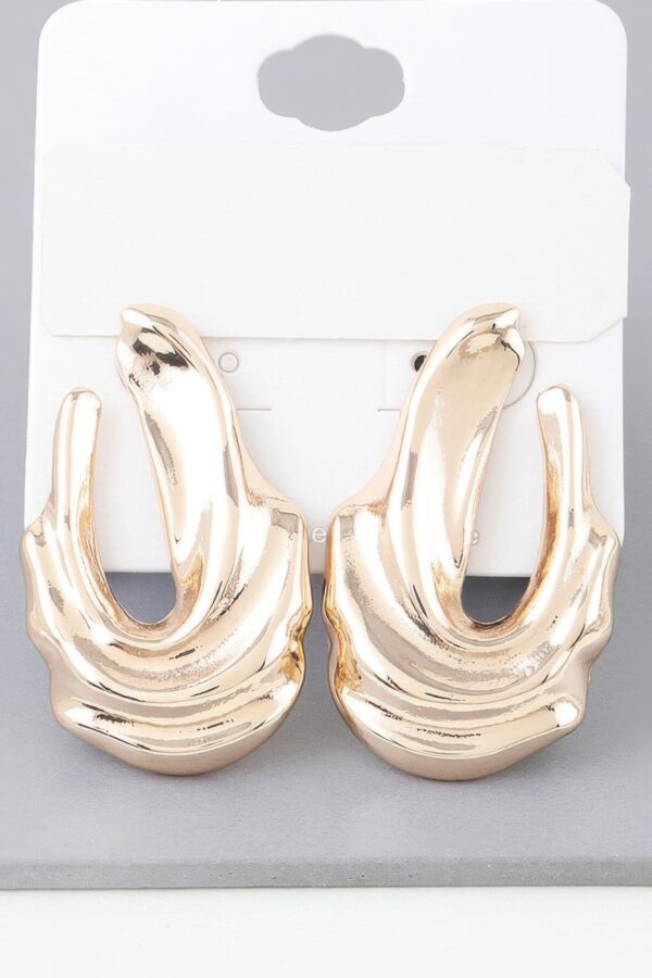 Gold-Plated Ripple Drop Earrings – Shiny Finish