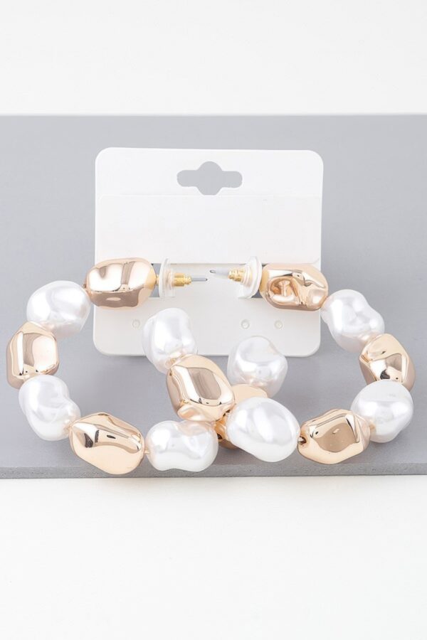 Shiny Pearl-Accented Hoop Earrings – Gold & Cream