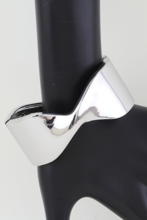 Twisted Open Cuff Bracelet – High-Shine Polished