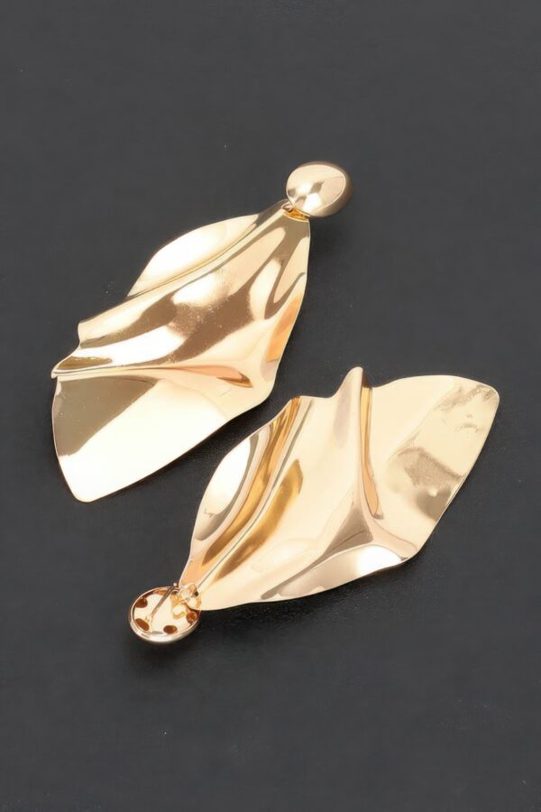 Leaf Luxe Metal Drop Earrings – Elongated Leaf Silhouette
