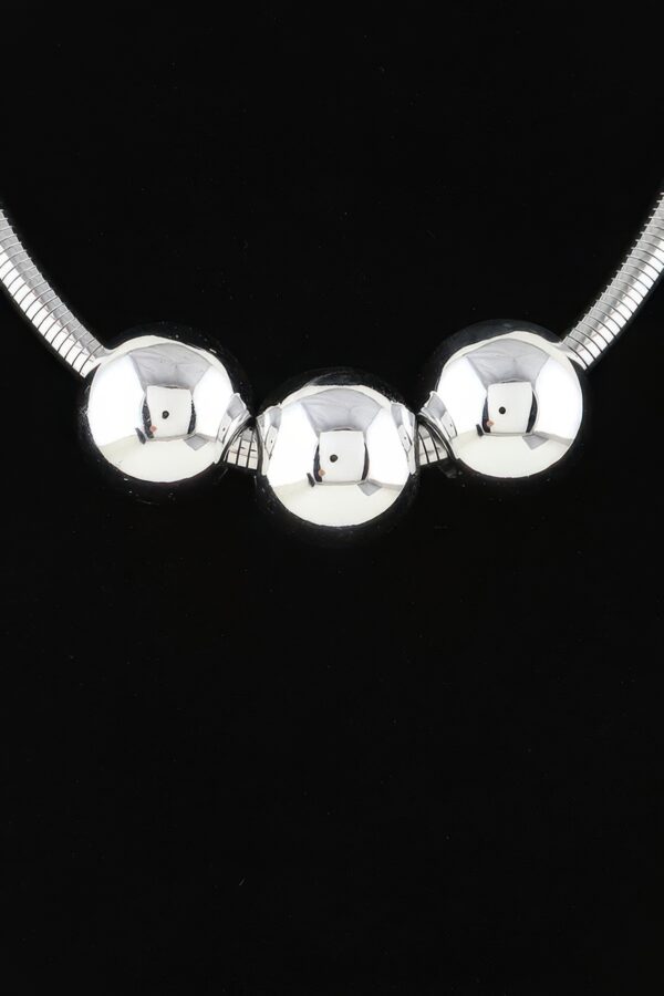 Triple Shiny Bead Statement Necklace – 16″
