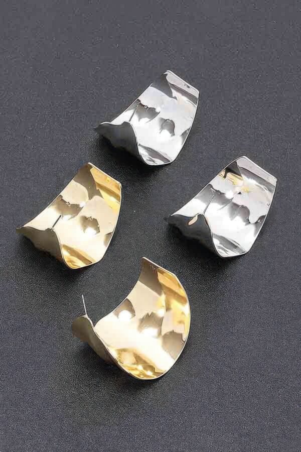 Curved Gold-Tone Earrings with Polished Finish