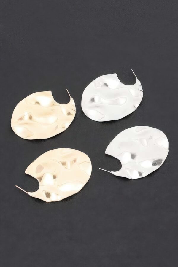 Gold-Tone Oval Drop Earrings – Polished Finish