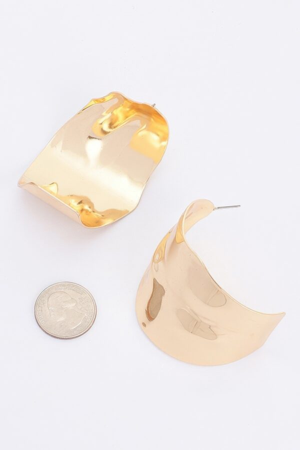 Curved Metal Earrings – Polished Tone Finish