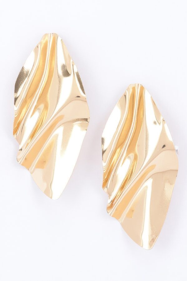 Wave Gold-Plated Drop Earrings – Sculpted Wave Design
