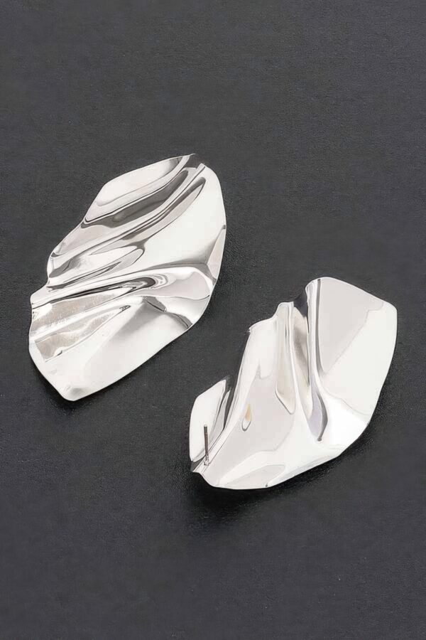 Wave Gold-Plated Drop Earrings – Sculpted Wave Design