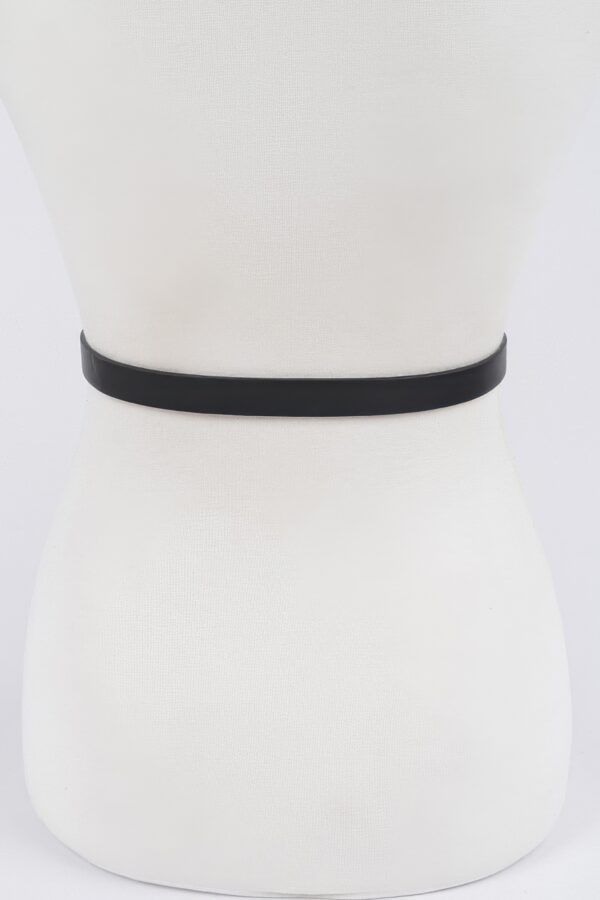Triangle Buckle Slim Waist Belt – Smooth Polyurethane