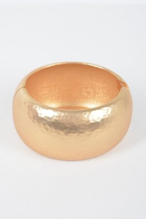 Gold-Tone Hammered Metal Bangle – Oval