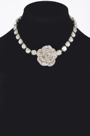 Rhinestone Flower Choker – Sparkling Floral Accent