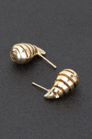 Metal Teardrop Earrings – Conch-Inspired Silhouette