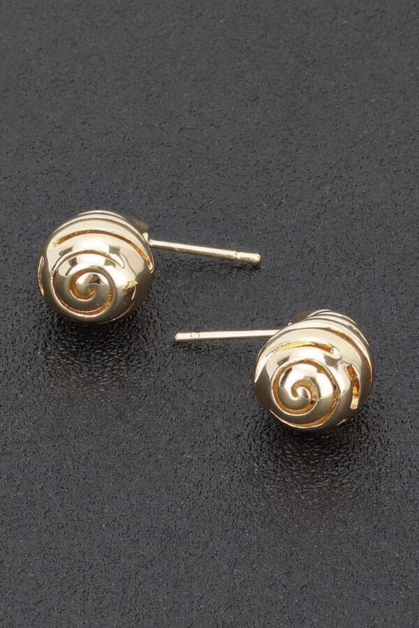 Metal Teardrop Earrings – Conch-Inspired Silhouette