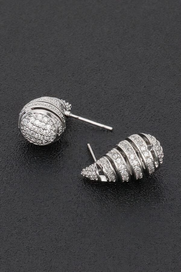Teardrop Rhinestone Earrings in Metal Setting