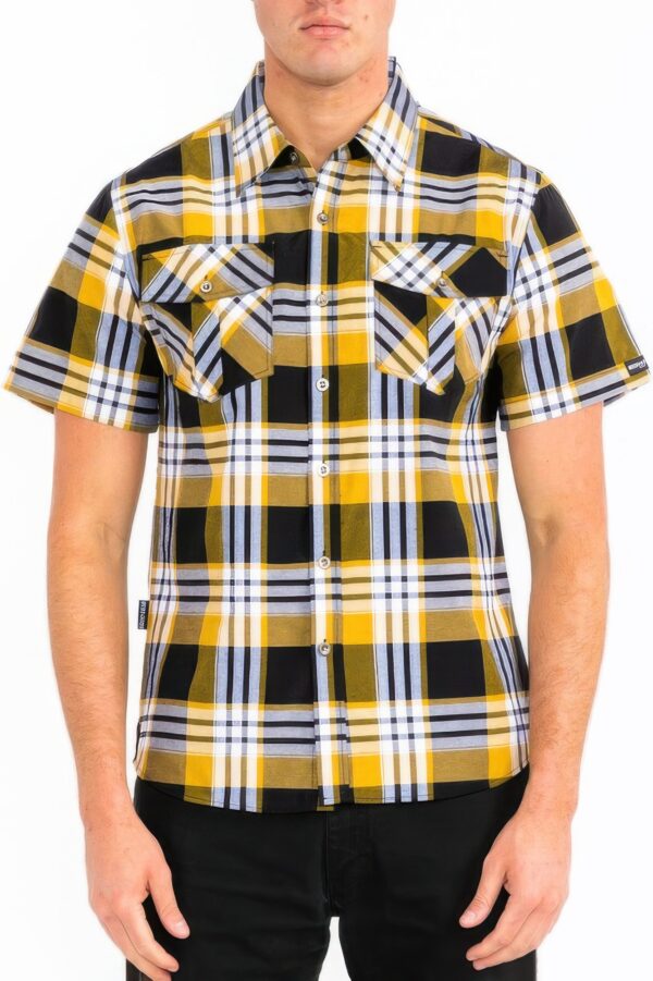 Men’s Checkered Two-Pocket Shirt – Regular Fit