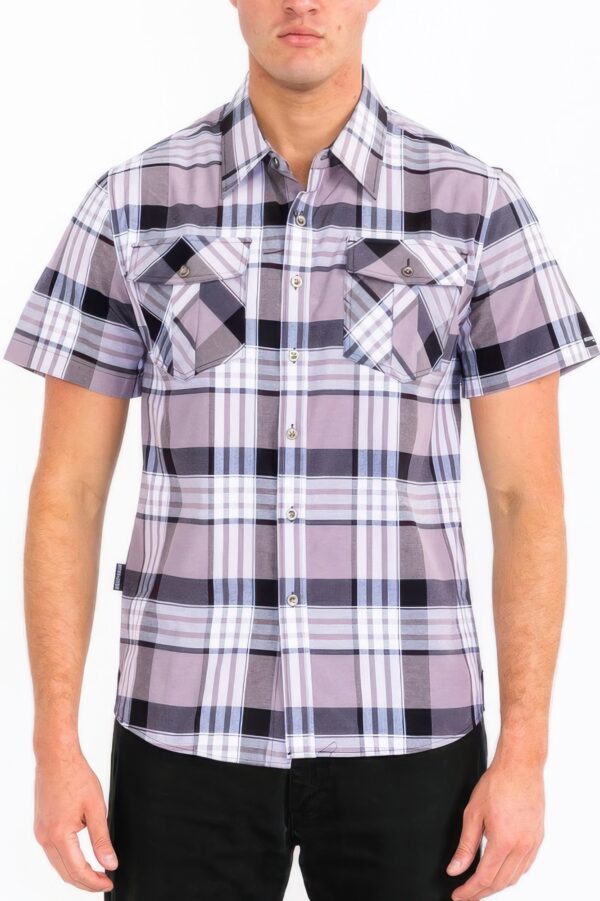Men’s Checkered Two-Pocket Shirt – Regular Fit