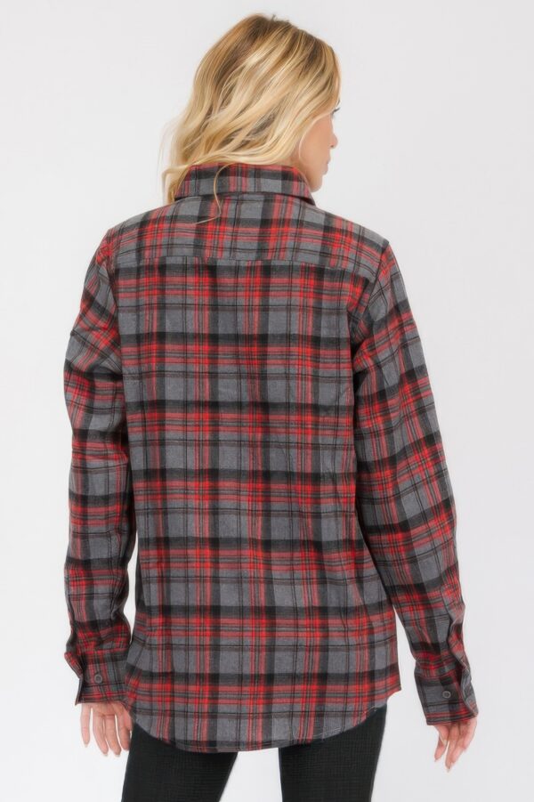 Oversized Plaid Flannel Shirt – Relaxed Boyfriend Fit