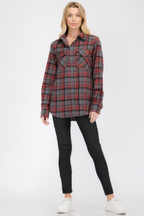 Oversized Plaid Flannel Shirt – Relaxed Boyfriend Fit