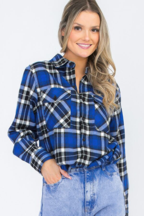 Oversized Plaid Flannel Shirt – Relaxed Boyfriend Fit