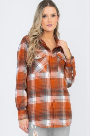 Women’s Oversized Boyfriend Flannel Shirt – Checkered