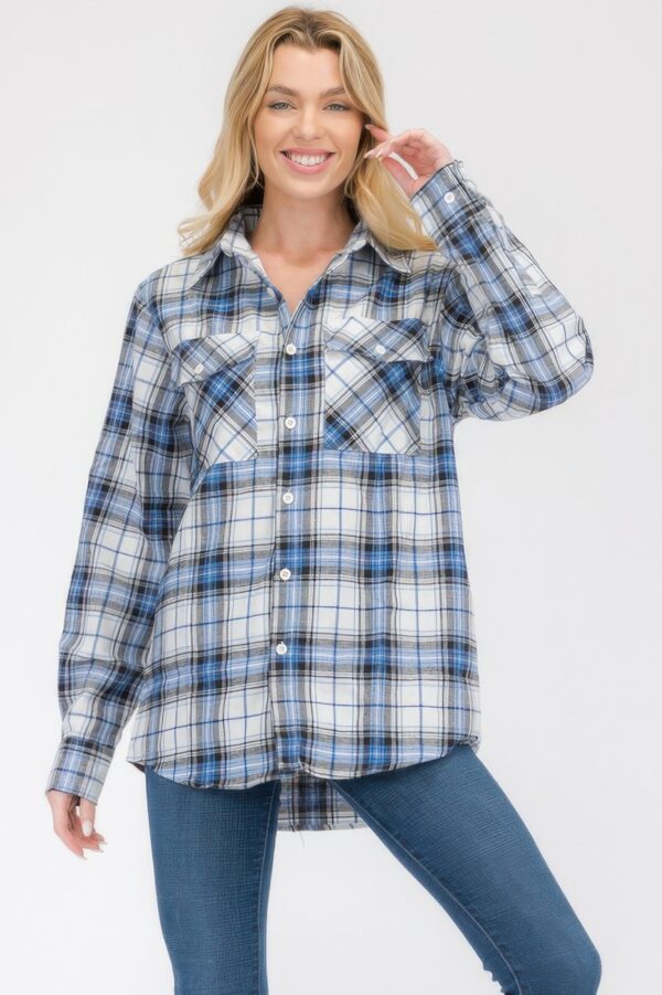 Women’s Oversized Boyfriend Flannel Shirt – Checkered