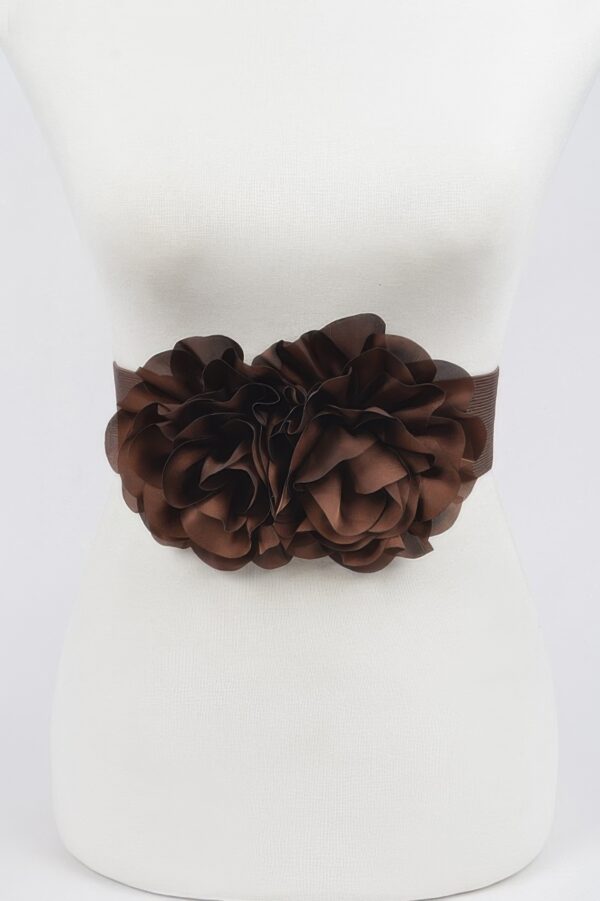 Floral Applique Belt – Sculptural Waist Accent