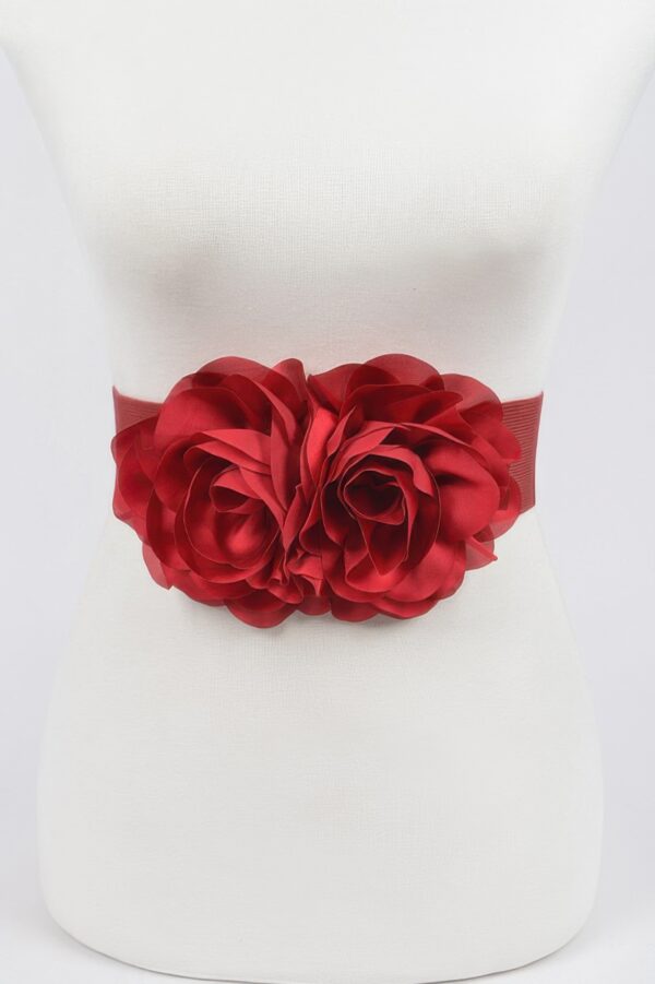 Floral Applique Belt – Sculptural Waist Accent