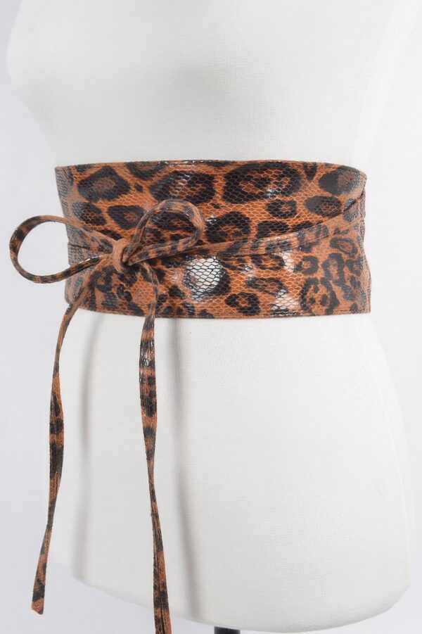 Faux Leo Kimono Wrap Belt – Wide Leopard Print